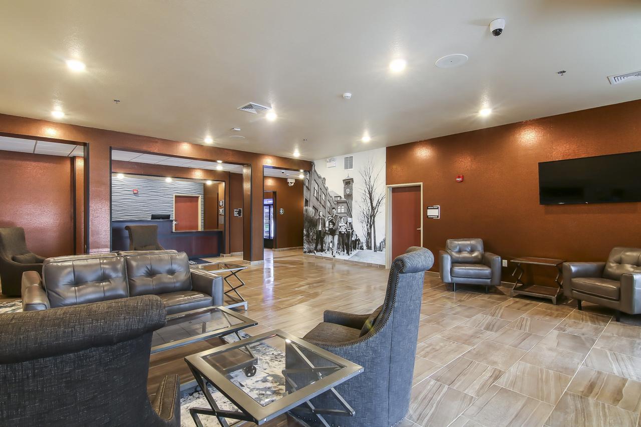 Cobblestone Inn & Suites - Menomonie/Uw-Stout Екстер'єр фото
