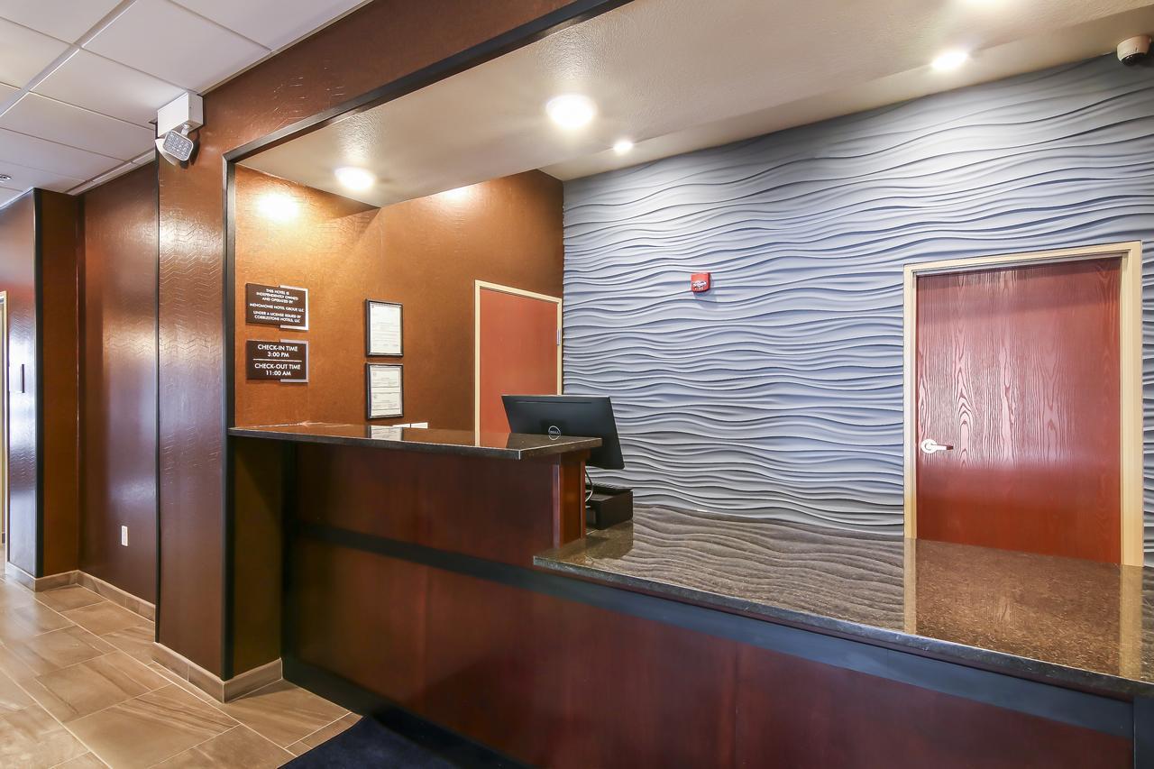 Cobblestone Inn & Suites - Menomonie/Uw-Stout Екстер'єр фото